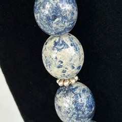 Vintage Lady Remington Blue White Beaded Collar Necklace Signed LR 19”