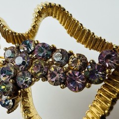 Vtg MCM Gold Tone AB Crystals Rhinestones Stylize Ribbon Textured Gold Tone 2.5”