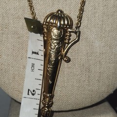 1928 Gold Tone Perfume Needle case Necklace Ornate Engraved Amphora Pendant 30in