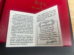 Kenneth Jay Lane KJL Jackie O Maharani Necklace Ruby Emerald Cabochon COA Box