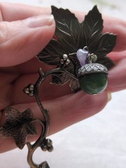 Vintage 60s Grape Vine Clip On Earrings And Matching Brooch, Silver Tone
