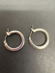 Vtg 2003 Avon Glamorous Silvertone Rhinestone Inside Out Earrings In Gift Box