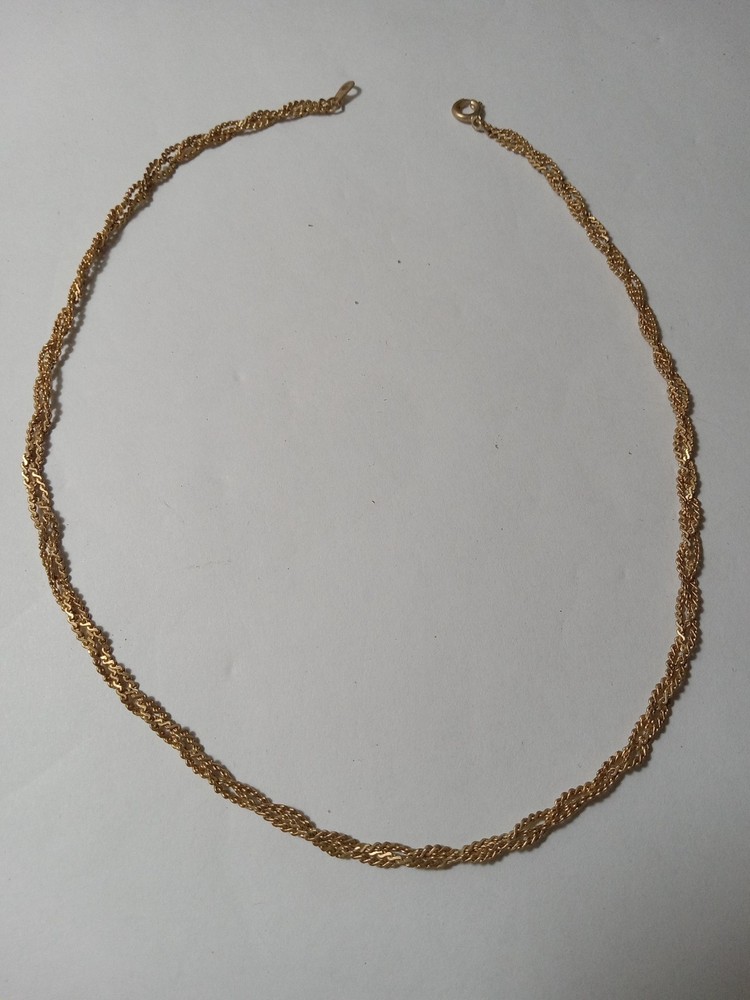 Vintage 15-inch Gold Tone Braided Chain Necklace
