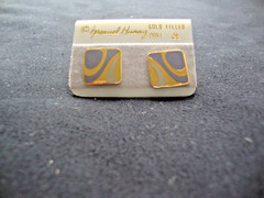 VINTAGE SAMUEL HUANG DESIGNER CLOISONNE EARRINGS GRAY LAVENDER ENAMEL STUD POST
