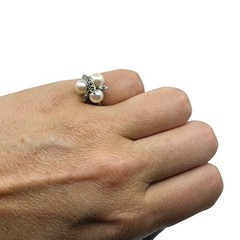 Vtg 14K Solid White Gold Diamond Triple Akoya Saltwater Cultured Pearl Ring 5.75
