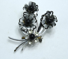 Vintage Floral Heart Flowers Brooch Silver Tone Rhinestone Pin