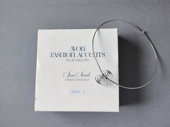 Vintage 1977 AVON ‘Spun Swirls’ Choker Necklace IOB Silvertone – Size Large