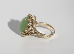 Vintage 10k Solid Gold Natural Untreated Apple Green Jadeite Jade Diamond Ring
