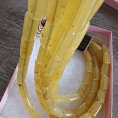 Statement necklace high quality Yellow and Black beads