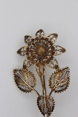 Vintage 800 silver filigree flower brooch trombone clasp 2.5″ signed
