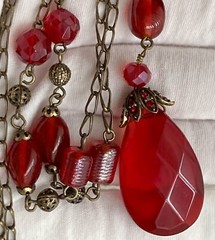Vintage Red Teardrop Pendant 30in Bead Station Chain 30in Necklace 34g Ladies