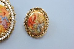 Vintage lot Cameo Style romantic Brooch Pin 1 signed West Germany PG25