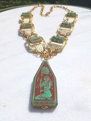 DESTASH! VINTAGE NEIGER EGYPTIAN PENDANT SPHINX GLASS CABACHON NECKLACE BRACELET