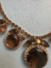 VTG D&E Juliana Root Beer Glass & Topaz Rhinestone Runway Necklace & Earrings
