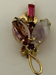 Vintage Juliana D & E Lavender Pink Pressed Glass Flower Clip Earrings