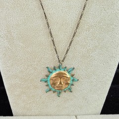 VTG. ESTATE PATINA & BRASS/COPPER SUNSHINE & THIN CHAIN NECKLACE-18″ (180)