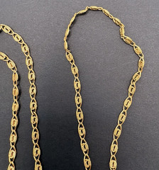 Vintage Monet Oval Filigree Scroll Link Gold Tone Chain Necklace 38″ Long Dainty