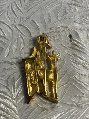 Vtg. VERO Xmas Santa Claus On Roof Pin Brooch Spring Bobblehead Trembler Enamel