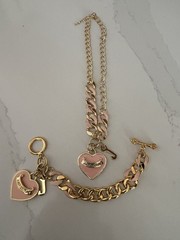 VINTAGE Y2K JUICY COUTURE GOLD TONE ENAMELED PEACH HEART NECKLACE & BRACELET