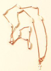 Authentic Vintage Trifari Gold White Milk Glass Bead 22″ Matinee Necklace T Tag