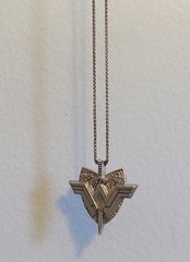 HUGE LOT VINTAGE-CONTEMPORARY PRETTY PENDANT NECKLACES 1 ALEX & ANI WONDER WOMAN