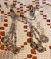 Vintage Silver-tone 3 Clear Crystal Drop Dangle Screw-Hinge-Clip On Earrings