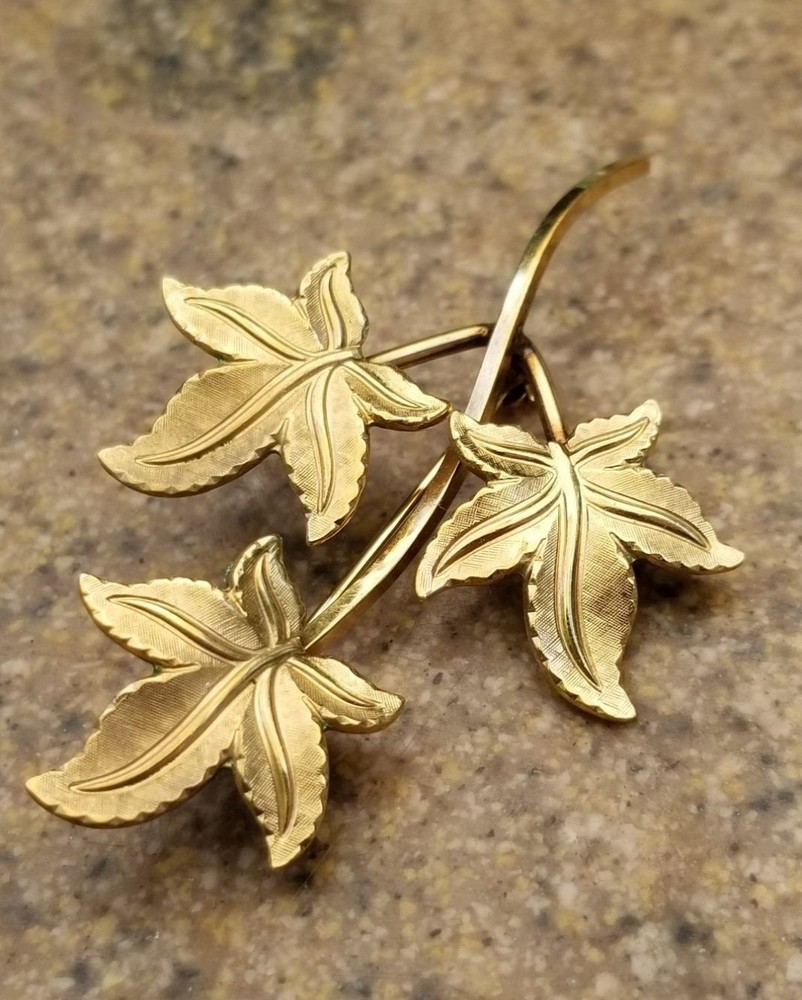 Van Dell 1/20 12k Gold Filled 3 Leaf Autumn Fall Spray Pin
