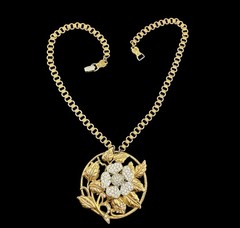 Vintage Book Chain Pendant Rhinestone Flower Necklace 17” C41