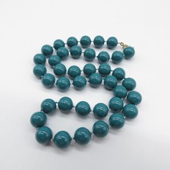 Lightweight Green Bead Necklace Boho Simple Everyday Wear 18″