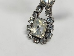 Clear Rhinestone Choker Necklace Vintage Dangle Drop Pendant 15.5 Inches Sparkly