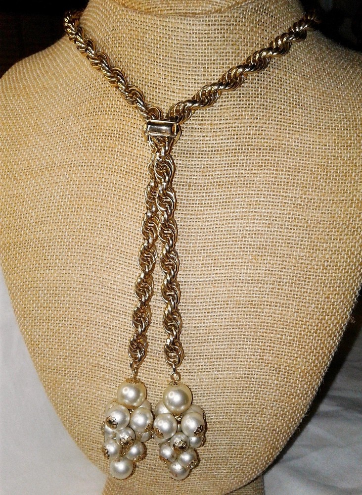 Vintage 1960’s Lariat Tassel Faux Pearl Necklace Gold Plated Heavy Chain MCM