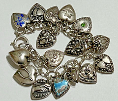 Vintage Puffy Hearts Charm Bracelet Estate Sterling Silver Heart Charms 32gr US