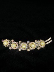 DeLizza And Elster D&E Juliana Pearl & Aurora Borealis Rhinestone Leaf Brooch