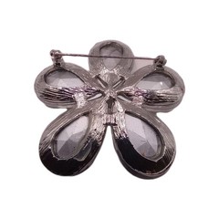 Vintage Floral Rhinestone Daisy Brooch Clear Crystal Silver Tone 80s NOS 2 in D