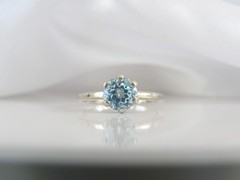 Vintage Sterling Silver 925 Heated Natural Blue Topaz Solitaire Ring Size 8