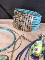 Estate Lot Vintage & Contemporary Jewelry Necklaces Bracelets Earrings Rings 19