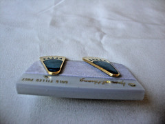 VINTAGE SAMUEL HUANG DESIGNER CLOISONNE RETRO ABSTRACT TEAL ENAMEL STUD EARRINGS