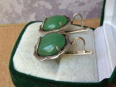 Beautiful Vintage earrings stone Nephritis SILVER 925 stamp Ukraine 11.9 Jade