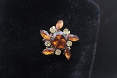 Vtg Gold Tone Starburst Hexagon & Marquise Cut Amber & Yellow Rhinestone Brooch