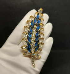 Juliana D&E DeLizza Elster Feather Leaf Brooch Blue Navette Clear Rhinestones 4′