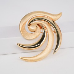 Tona Modernist Swirl Brooch Gold Tone Dual Texture Spiral Pin VTG | 2.5″