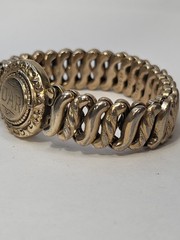 Daughters Of The American Revolution Expandable Sweetheart Bracelet Gold Tone