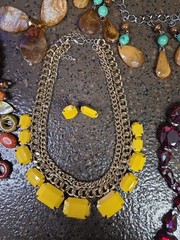 Stunning colorful vintage Matching Jewlery Lot