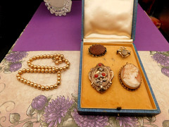 Antique jewelry lot mixed necklaces Gold filled beads Cameo Victorian broochs