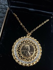 VINTAGE NEW Man Made Diamonds 1969 Penny Necklace Orig Box Royale Gems