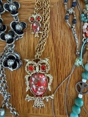 Vintage Box Lot COSTUME JEWELRY 5 Lbs 100+ Pieces All Wearable & Nice + Watches