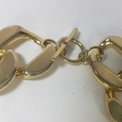 Chunky Curb Link Collar Necklace Gold Tone 17.5 Inch Classic Bold Vintage