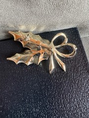 Gerry’s Holly Berry Vintage Pin/Brooch