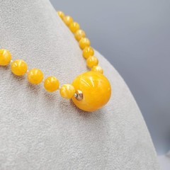 Vintage Yellow Bead Statement Bold Necklace Estate Costume Jewelry 18″ adj