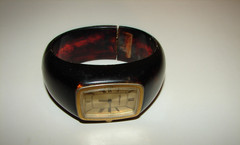 Vintage DYNASTY Watch Tortoise Polystyrene Plastic Clamp Bangle